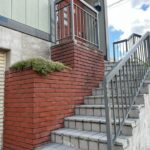 玄関への階段